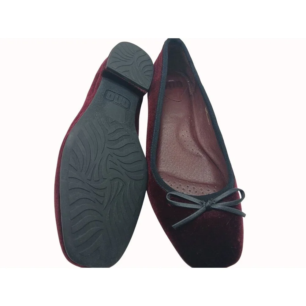 Born Ono Hallada Wine Velvet Ballet Flats Bow Shoes Size 8.5 Stacked Low Heel - Picture 11 of 15